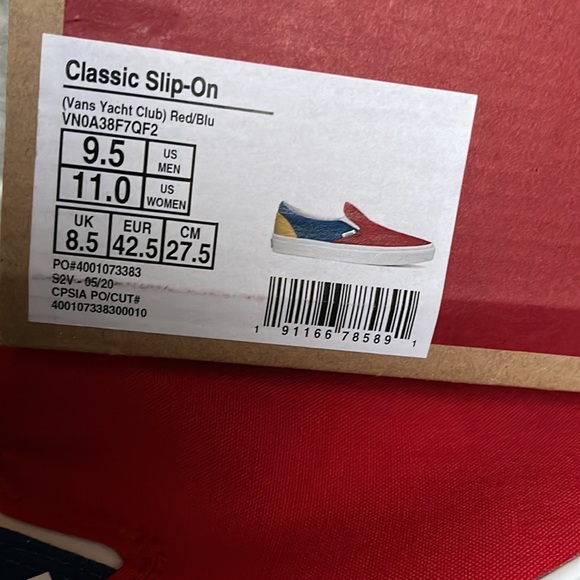 Vans Classic Slip-On Vans Yacht Club Red/Blue MENS - Picture 16 of 16